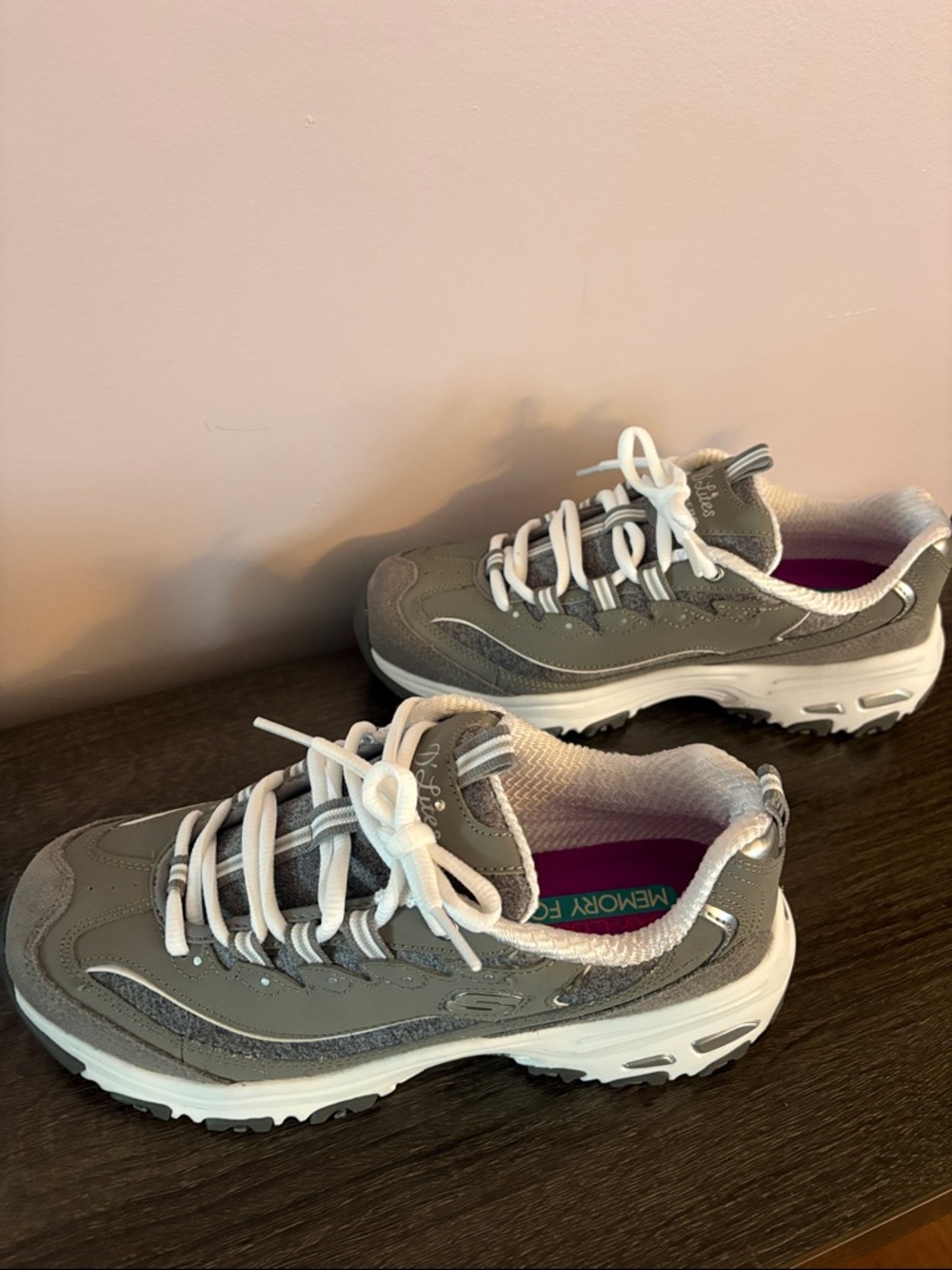 Skechers D'Lites Women's Gray and White Athletic Sneakers with Pink Lining - Picture 5 of 9